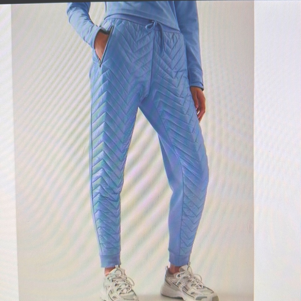 Athleta Ski apres  Joggers quilted size 10 NWT